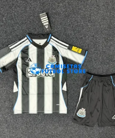 Camiseta Newcastle United 1ª Equipación 2025/2026 Negro/Blanco Niño Kit